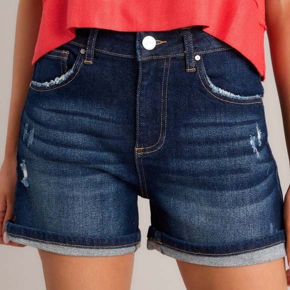 Red Dress Embrace It Dark Wash High Rise Denim Shorts Size SS / Dark Wash - Picture 1 of 6